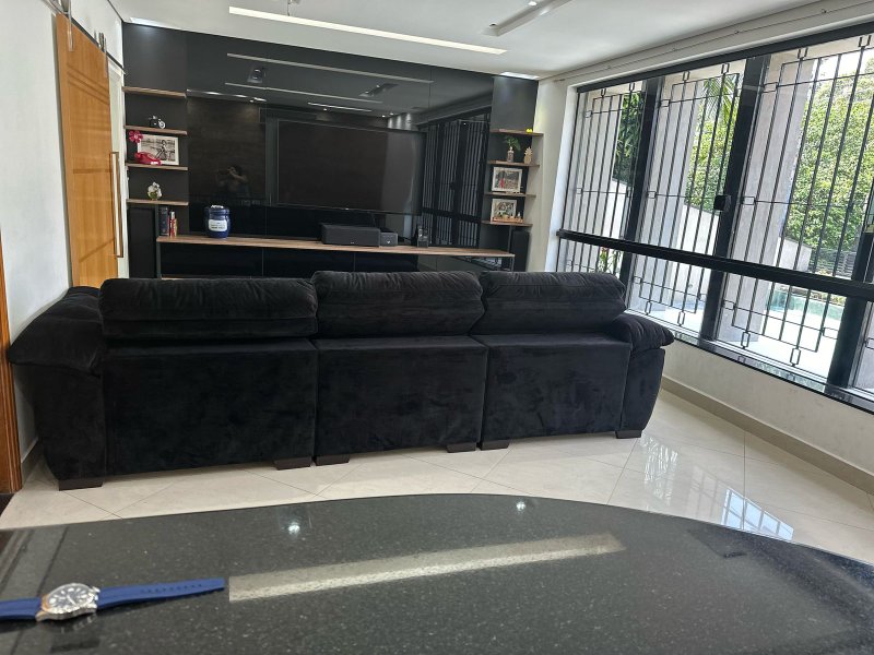 Lindo Sobrado na Vila Madalena com 4 dorms - 300m2 - São Paulo - 