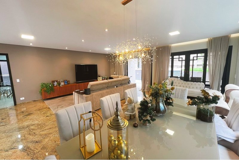 Casa a venda - Parque dos Príncipes - 4 suítes 473m² Darcy Reis São Paulo - 