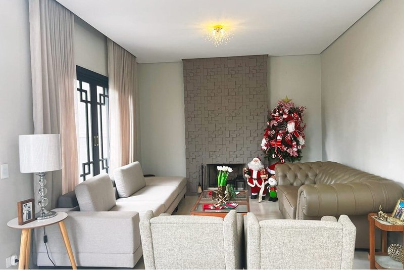 Casa a venda - Parque dos Príncipes - 4 suítes 473m² Darcy Reis São Paulo - 