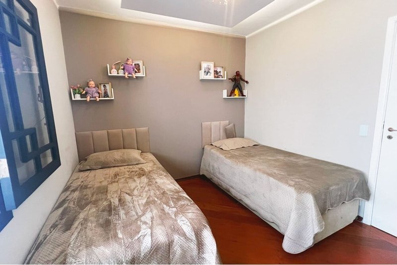Casa a venda - Parque dos Príncipes - 4 suítes 473m² Darcy Reis São Paulo - 