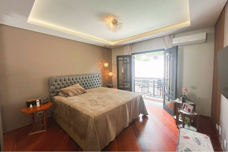 Casa a venda - Parque dos Príncipes - 4 suítes 473m² Darcy Reis São Paulo - 