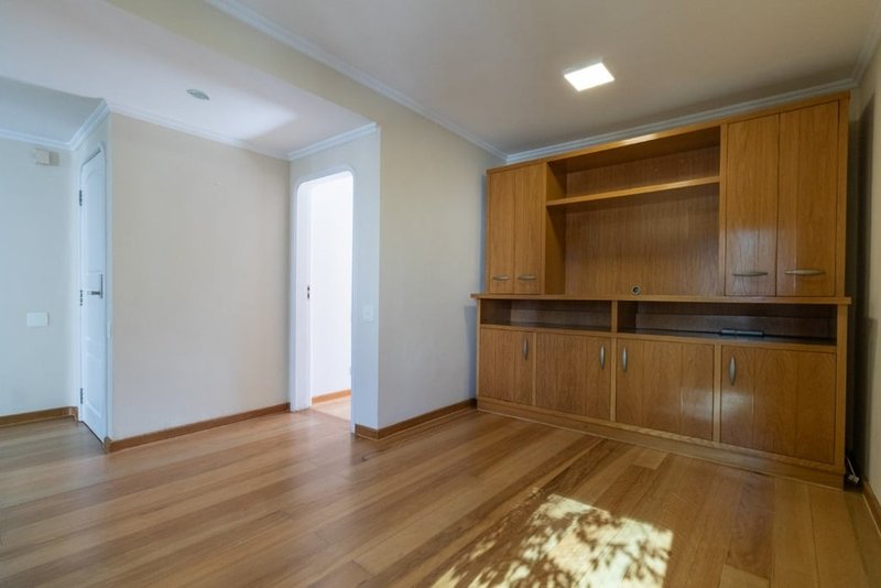 Apartamento a venda - Itaim Bibi - 3 suítes 209m² Lopes Neto São Paulo - 