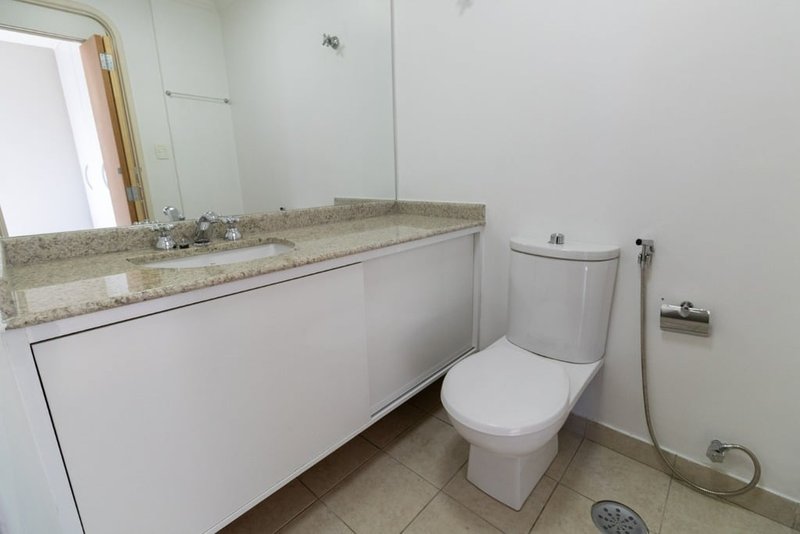 Apartamento a venda - Itaim Bibi - 3 suítes 209m² Lopes Neto São Paulo - 