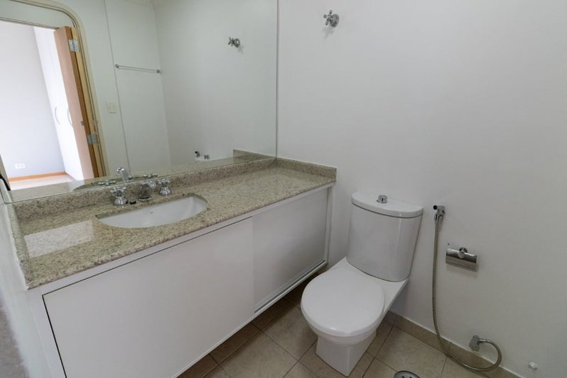 Apartamento a venda - Itaim Bibi - 3 suítes 209m² Lopes Neto São Paulo - 