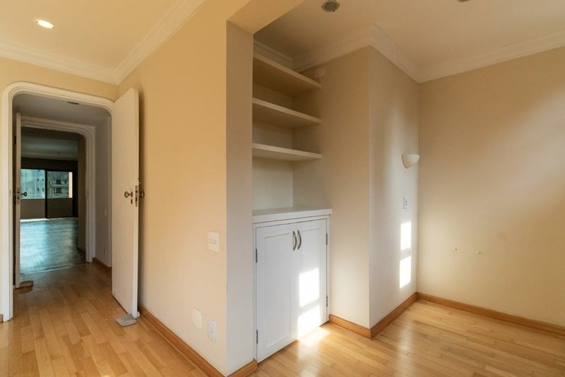Apartamento a venda - Itaim Bibi - 3 suítes 209m² Lopes Neto São Paulo - 