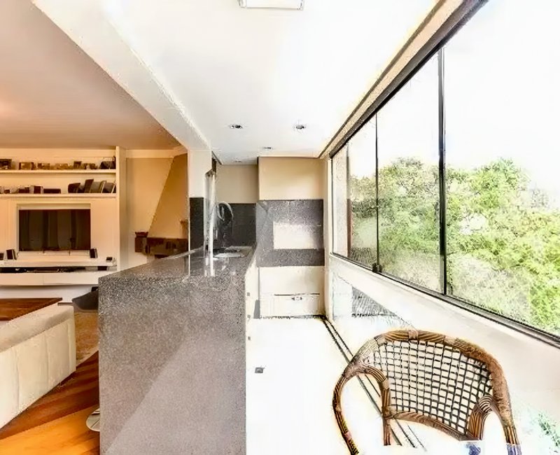R$ 1.499.000 - EXCELENTE APARTAMENTO- 145M2 - 3 DORM - LAREIRA - INFRA - 2 VAGAS Rua Anita Garibaldi Porto Alegre - 