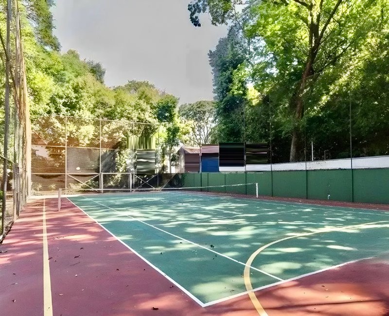 R$ 1.499.000 - EXCELENTE APARTAMENTO- 145M2 - 3 DORM - LAREIRA - INFRA - 2 VAGAS Rua Anita Garibaldi Porto Alegre - 