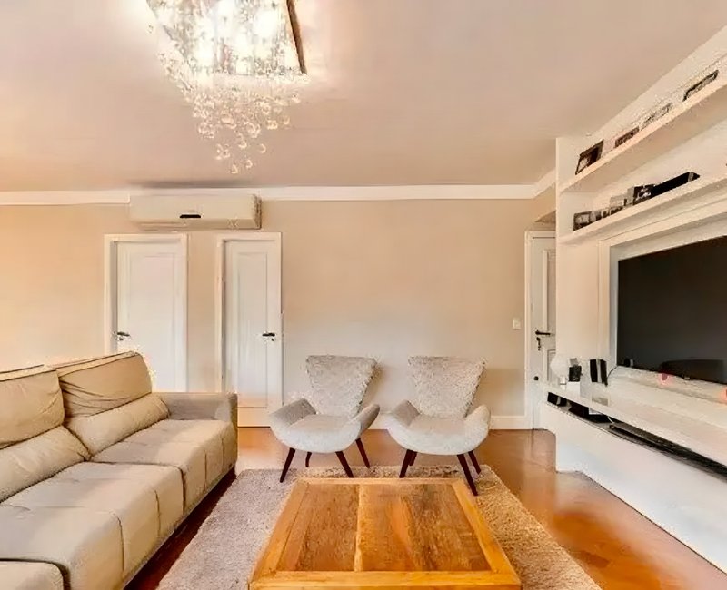 R$ 1.499.000 - EXCELENTE APARTAMENTO- 145M2 - 3 DORM - LAREIRA - INFRA - 2 VAGAS Rua Anita Garibaldi Porto Alegre - 