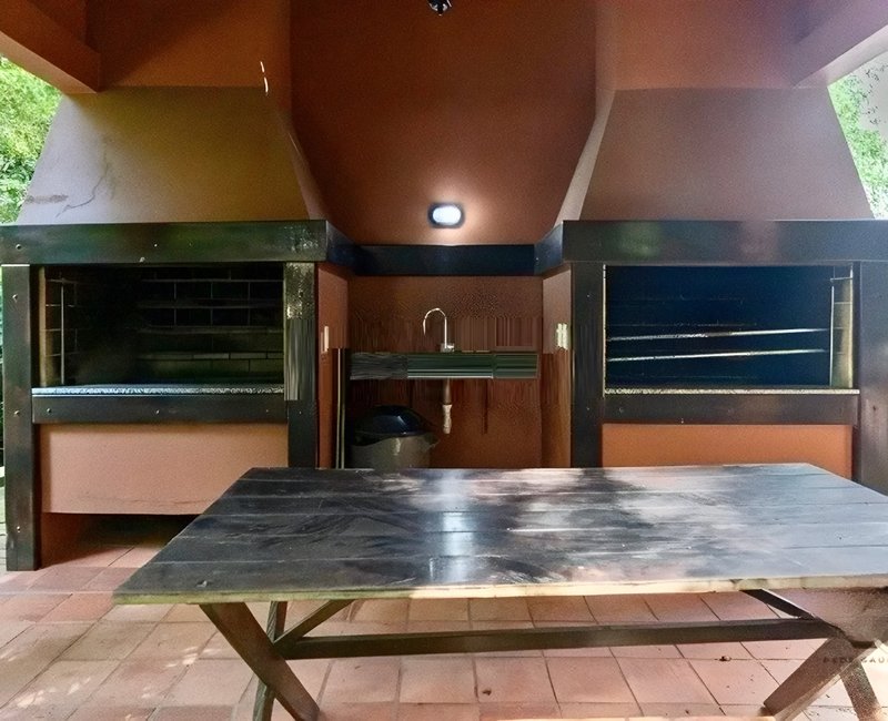 R$ 1.499.000 - EXCELENTE APARTAMENTO- 145M2 - 3 DORM - LAREIRA - INFRA - 2 VAGAS Rua Anita Garibaldi Porto Alegre - 