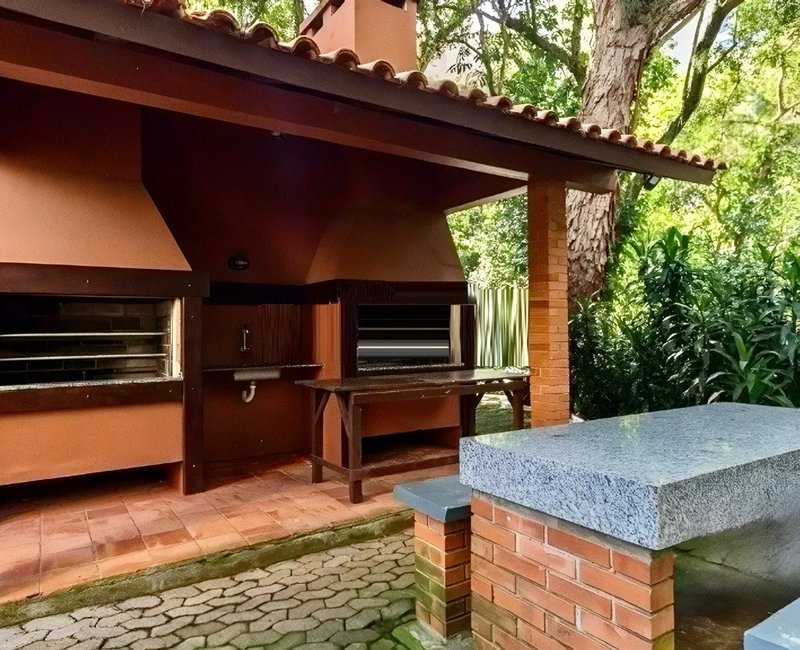 R$ 1.499.000 - EXCELENTE APARTAMENTO- 145M2 - 3 DORM - LAREIRA - INFRA - 2 VAGAS Rua Anita Garibaldi Porto Alegre - 
