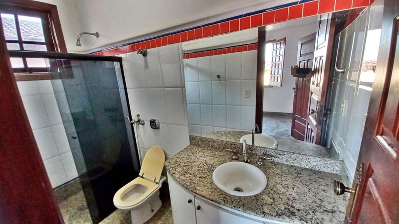 Casa em Condomínio - 4 quartos - 3 suites - 4 vagas - lote 550m² Avenida Doutor Cristiano Guimarães Belo Horizonte - 