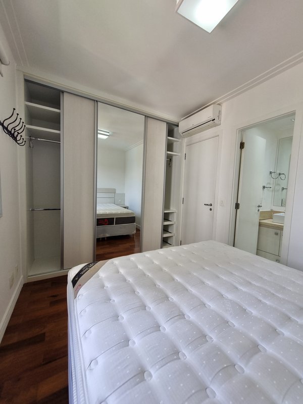ALUGA-SE APT 70M2 MOBILIADO – INCRÍVEL – AR CONDICIONADO TODOS OS CÔMODOS Avenida Marquês de São Vicente São Paulo - 