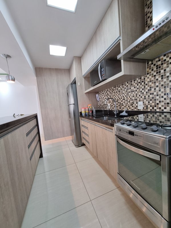 ALUGA-SE APT 70M2 MOBILIADO – INCRÍVEL – AR CONDICIONADO TODOS OS CÔMODOS Avenida Marquês de São Vicente São Paulo - 