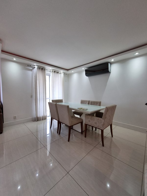 ALUGA-SE APT 70M2 MOBILIADO – INCRÍVEL – AR CONDICIONADO TODOS OS CÔMODOS Avenida Marquês de São Vicente São Paulo - 