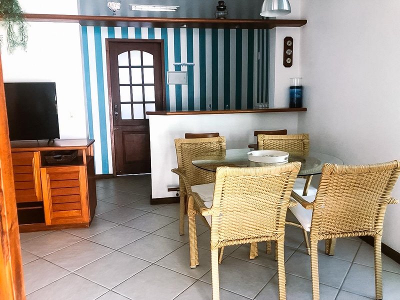 Casa encantadora localizada no condomínio Morada do Pontal, em Angra dos Reis - Angra dos Reis - 