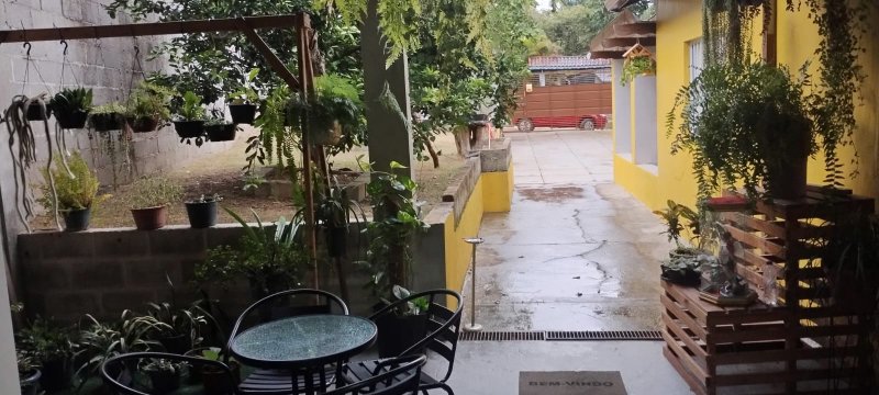 Chácara com 1.600 metros em Caçapava, S.P - Caçapava - 