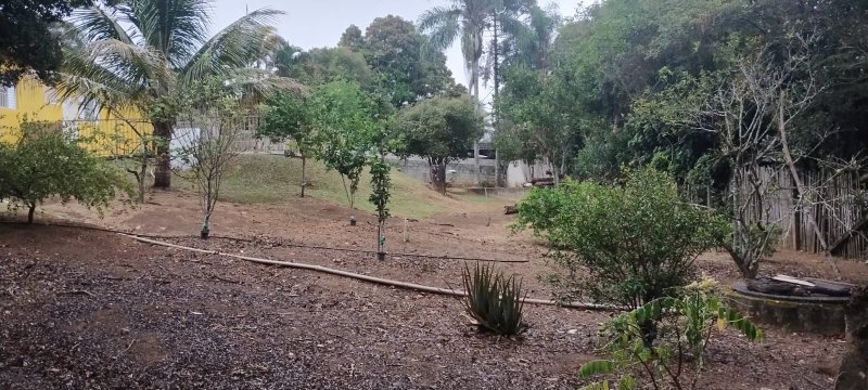 Chácara com 1.600 metros em Caçapava, S.P - Caçapava - 