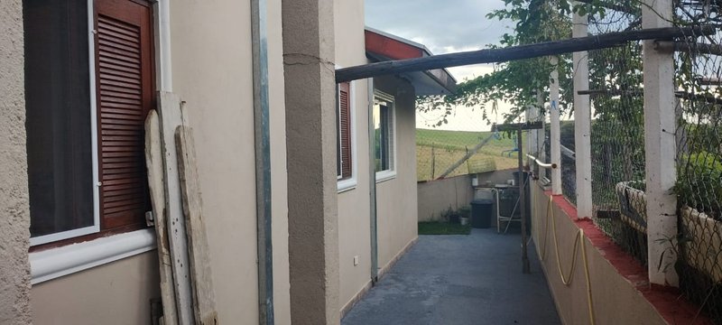 Chácara com 1.100 metros no condomínio em Caçapava SP - Caçapava - 