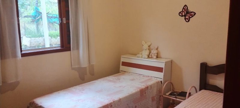 Chácara com 1.100 metros no condomínio em Caçapava SP - Caçapava - 