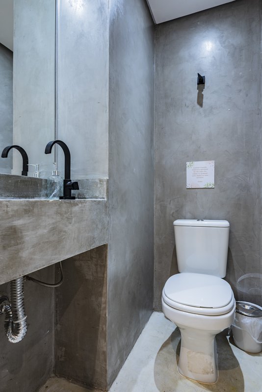 APARTAMENTO DUPLEX EM RIVIERA DE SÃO LOURENÇO C/ 3 DORMITÓRIOS Alameda das Conchas Bertioga - 