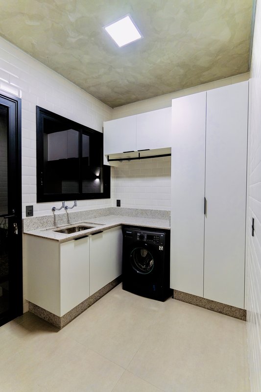 Linda casa em Condomínio Saint Patrick Rodovia Raposo Tavares Sorocaba - 