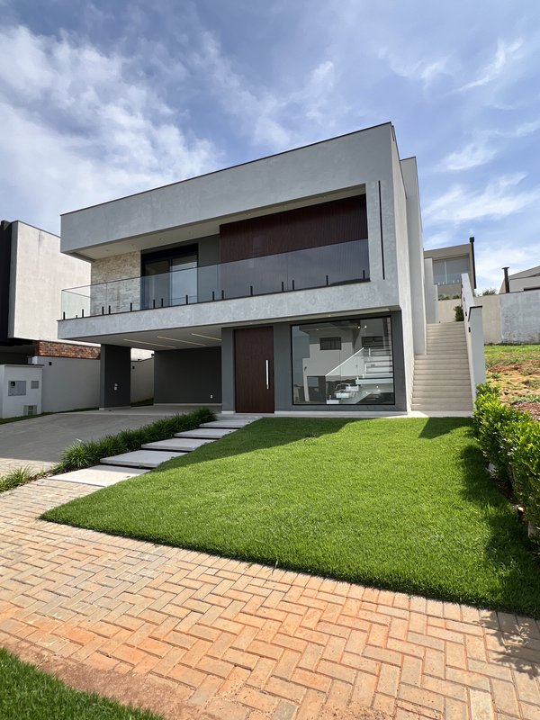 CASA SOFISTICADA E BEM PLANEJADA EM ALPHAVILLE NOVA ESPLANADA Alameda Londres Votorantim - 