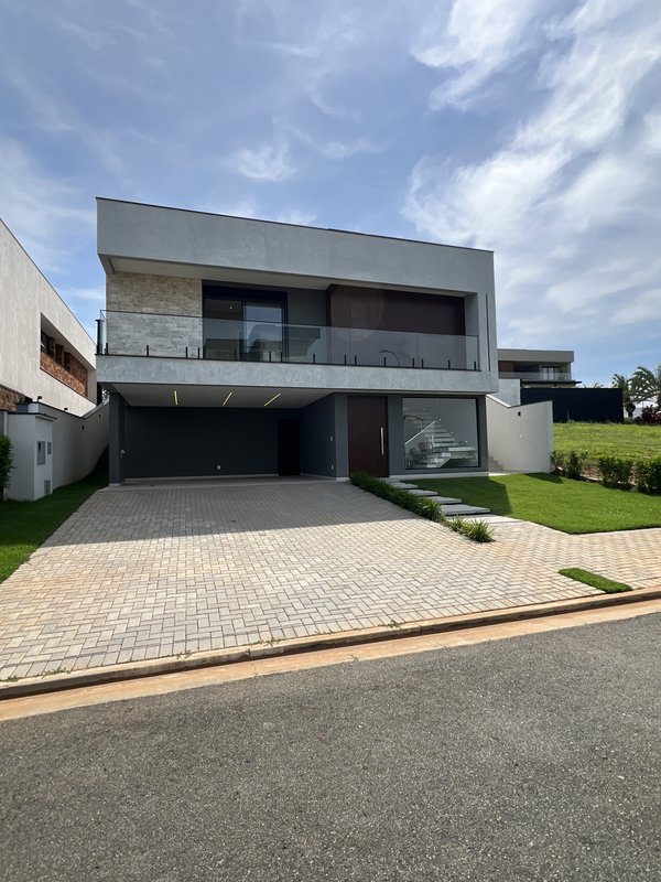 CASA SOFISTICADA E BEM PLANEJADA EM ALPHAVILLE NOVA ESPLANADA Alameda Londres Votorantim - 