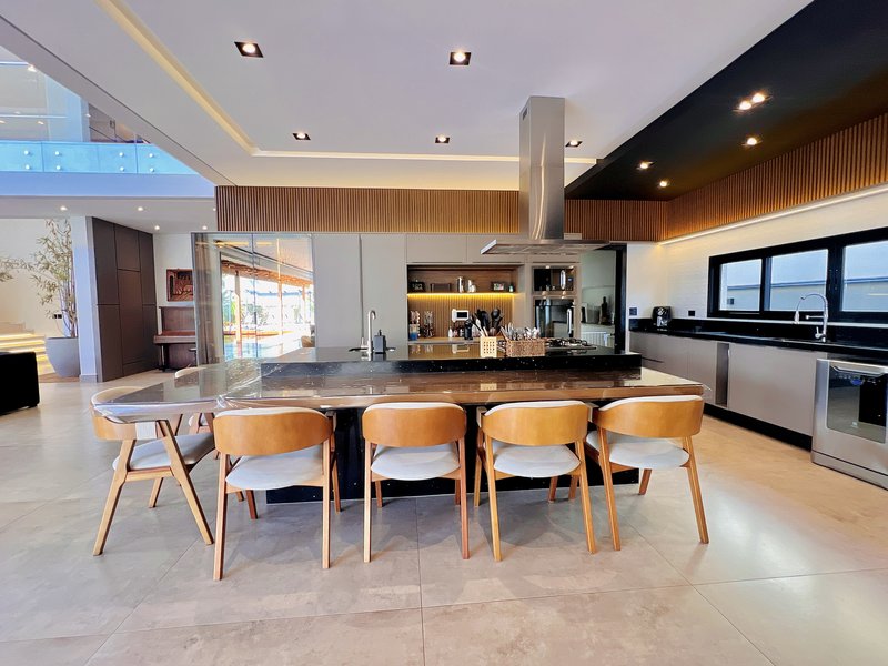 CASA COM LAGO DE CARPAS ESPETACULAR Rodovia Raposo Tavares Sorocaba - 