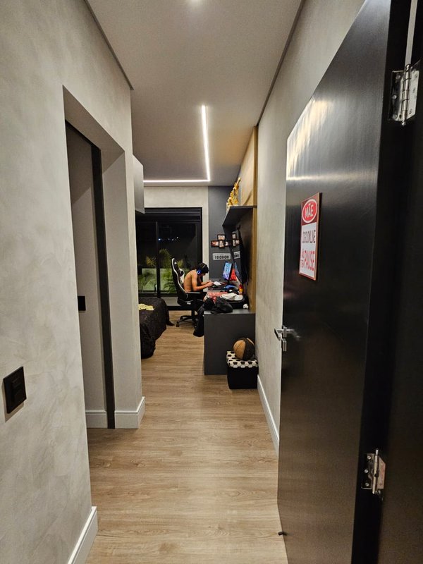 CASA COM LAGO DE CARPAS ESPETACULAR Rodovia Raposo Tavares Sorocaba - 