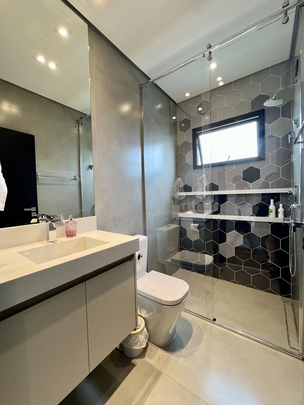CASA COM LAGO DE CARPAS ESPETACULAR Rodovia Raposo Tavares Sorocaba - 