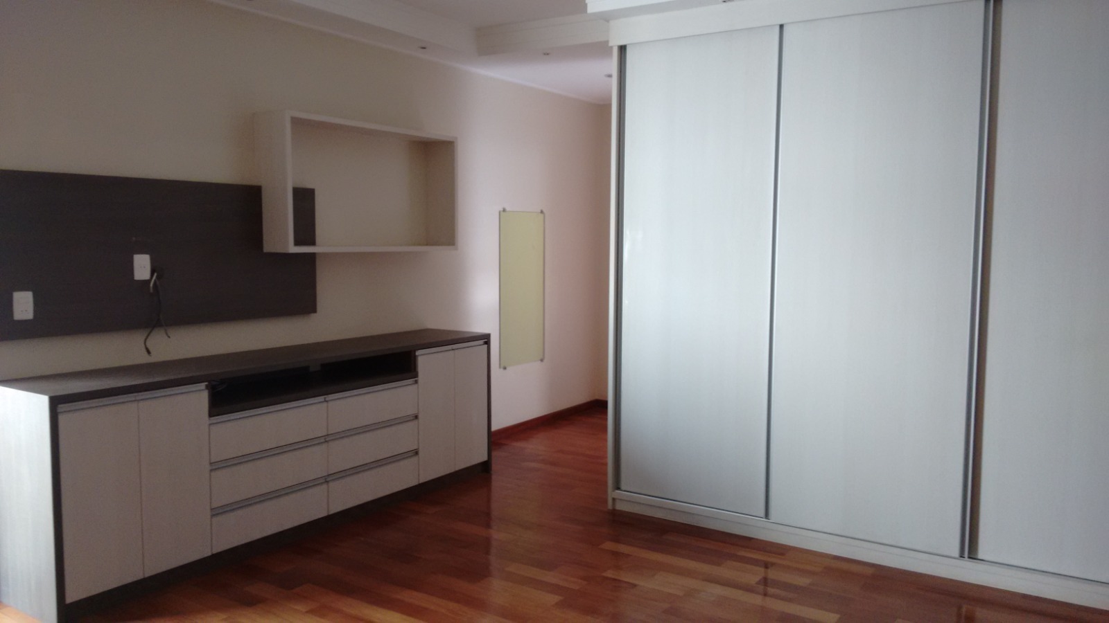 Casa com 3 dormit&oacute;rios &agrave; venda,270m&sup2; - Condom&iacute;nio Villa dos Inglezes - Sorocaba - SP Avenida Lauro Miguel Sacker Sorocaba - 