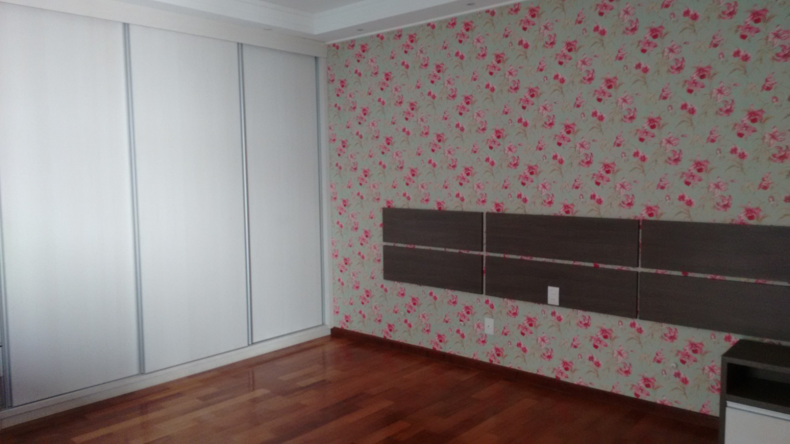 Casa com 3 dormit&oacute;rios &agrave; venda,270m&sup2; - Condom&iacute;nio Villa dos Inglezes - Sorocaba - SP Avenida Lauro Miguel Sacker Sorocaba - 