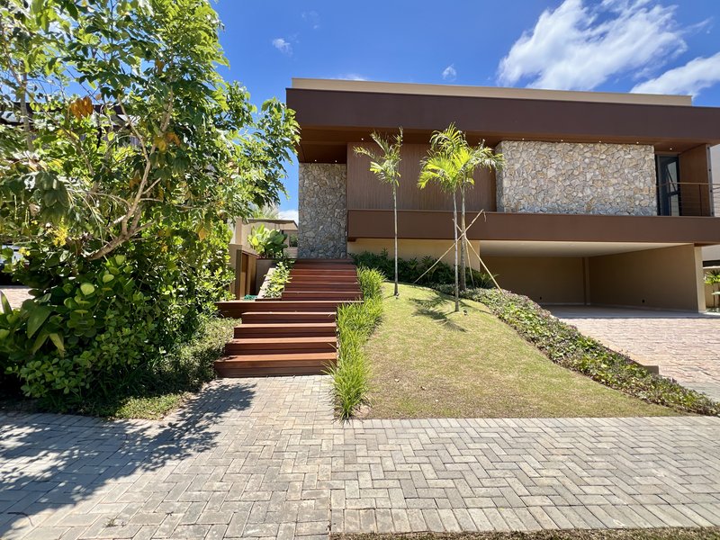 CASA DE ALTO PADRÃO C/ PROJETO DE RODRIGO LATORRE Alameda Grécia Votorantim - 