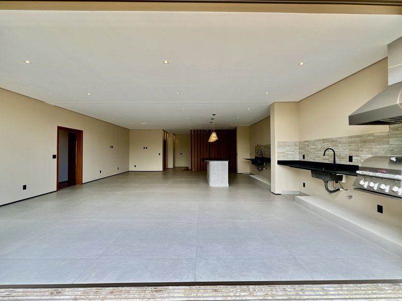 CASA DE ALTO PADRÃO C/ PROJETO DE RODRIGO LATORRE Alameda Grécia Votorantim - 