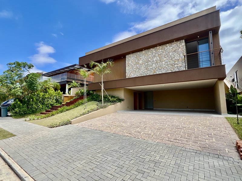 CASA DE ALTO PADRÃO C/ PROJETO DE RODRIGO LATORRE Alameda Grécia Votorantim - 
