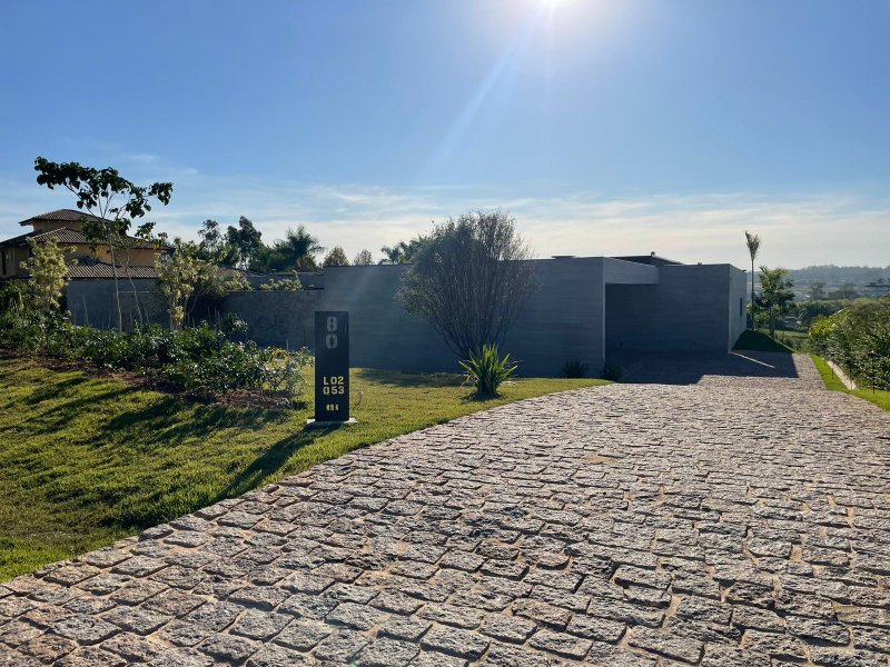 CASA CINEMATOGRÁFICA EM TERRAS DE SÃO JOSÉ 2 Alameda dos Cumarus Itu - 