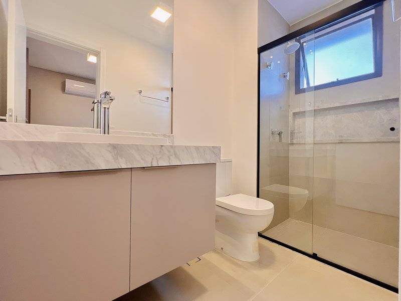 APARTAMENTO PRONTO PARA MORAR C/ 3 SUÍTES, DECORADO E MOBILIADO Rua Dona Maria Josepha de Souza Manente Sorocaba - 