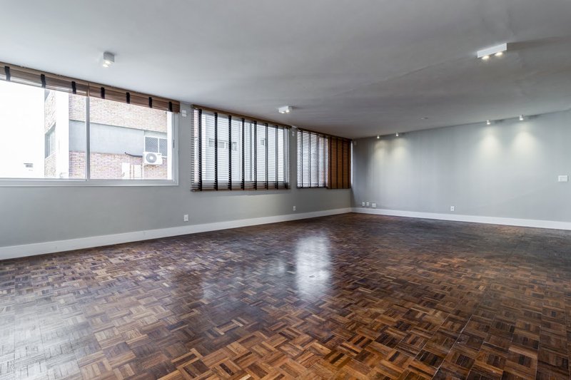 APARTAMENTO EM ITAIM BIBI Rua da Mata São Paulo - 