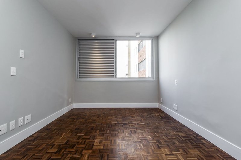 APARTAMENTO EM ITAIM BIBI Rua da Mata São Paulo - 