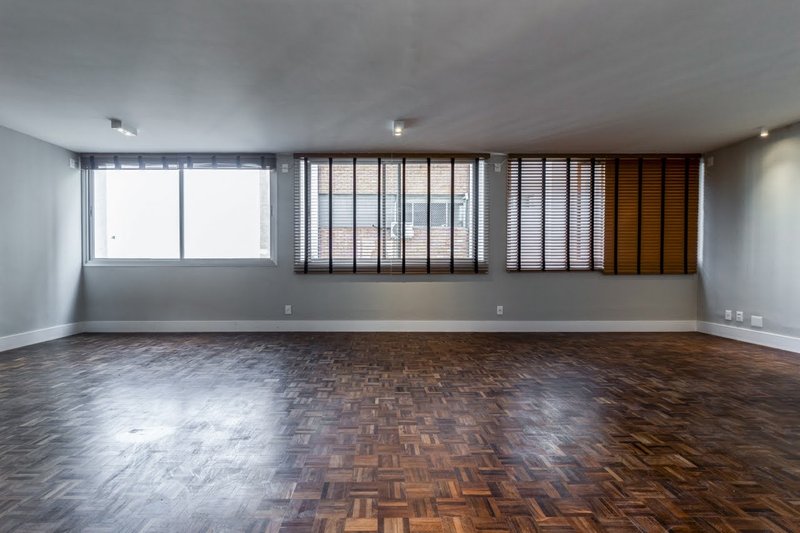 APARTAMENTO EM ITAIM BIBI Rua da Mata São Paulo - 