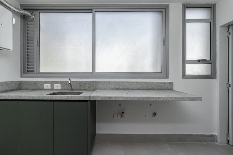 APARTAMENTO EM ITAIM BIBI Rua da Mata São Paulo - 