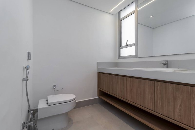 APARTAMENTO EM ITAIM BIBI Rua da Mata São Paulo - 