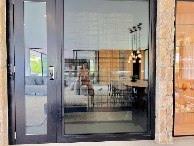 Casa de esquina l 7 dorm. l 909m²l piscina l SPA l Adega Rua C Itu - 