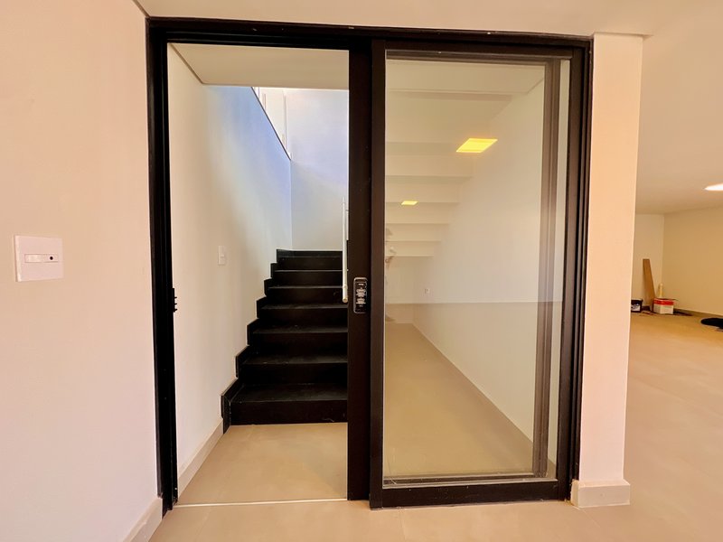 Sua Nova Casa dos Sonhos! 5 Suítes, Alto Padrão e Segurança em Alphaville 3 Alameda Quebec Votorantim - 