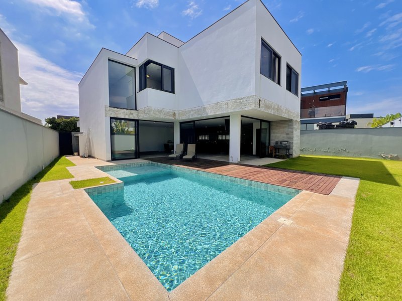 LINDA CASA EM ALPHAVILLE NOVA ESPLANADA Alameda Nova Zelândia Votorantim - 