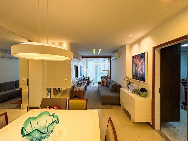 Apartamento de 3 Quartos na Praia da Costa – Lazer de Clube e Qualidade de Vida Rua Inácio Higino Vila Velha - 
