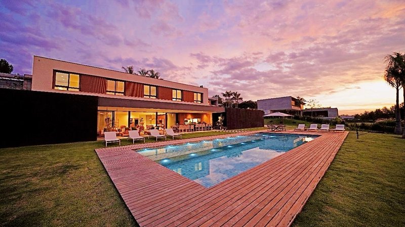 LUXO, CONFORTO E SOFISTICAÇÃO EM QUINTA DA BARONEZA Rodovia Alkindar Monteiro Junqueira Bragança Paulista - 