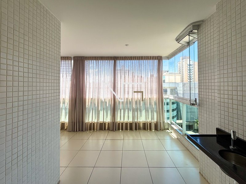 3 Quartos na Praia da Costa sol da manhã com Lazer de Clube Rua Inácio Higino Vila Velha - 