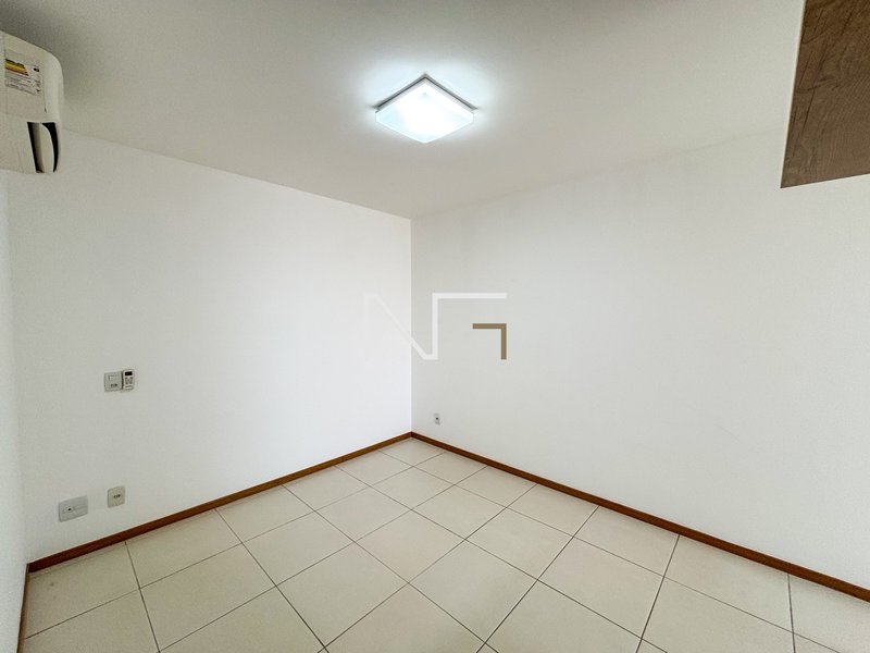 3 Quartos na Praia da Costa sol da manhã com Lazer de Clube Rua Inácio Higino Vila Velha - 