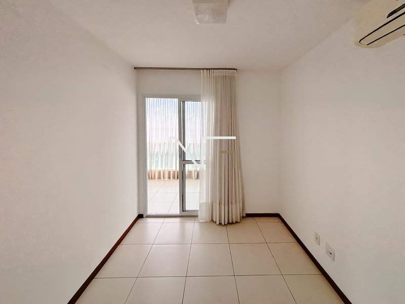 3 Quartos na Praia da Costa sol da manhã com Lazer de Clube Rua Inácio Higino Vila Velha - 